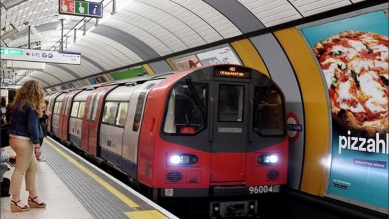 El metro de Londres fue el escenario para una foto fenomenal. 