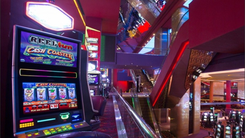 Los casinos de la provincia fueron habilitados por decreto a explotar el juego online.