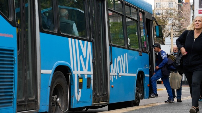 En los próximos meses la tarjeta Sube será el único medio de pago del transporte en Rosario.