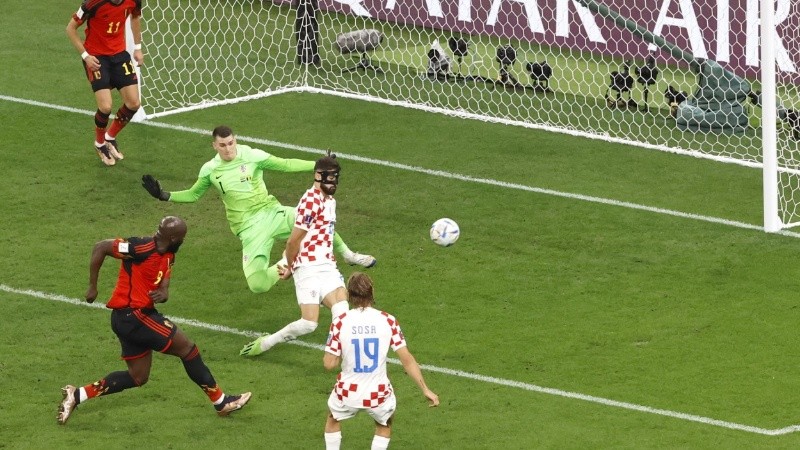 Lukaku perdió un gol increíble que le podía dar la clasificación al conjunto belga.