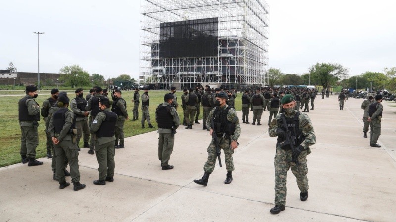 Actualmente hay 1.700 efectivos federales en Rosario. 