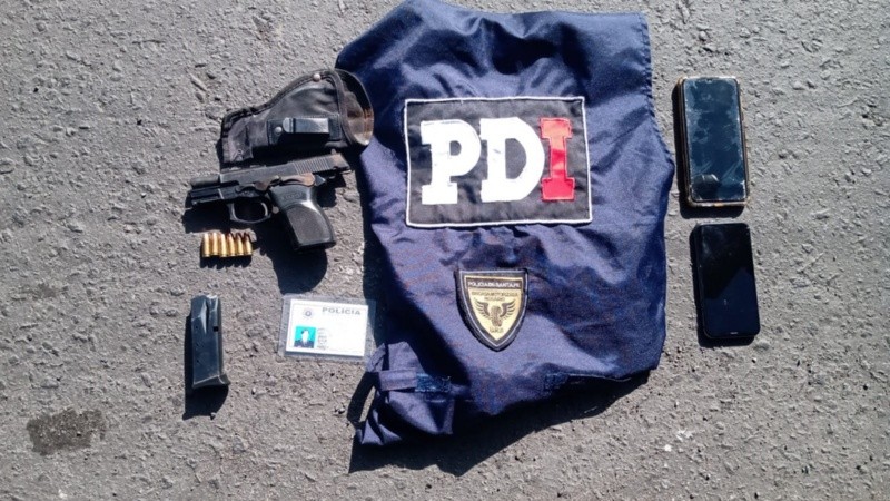 La policía de calle secuestró los elementos de la detective de PDI