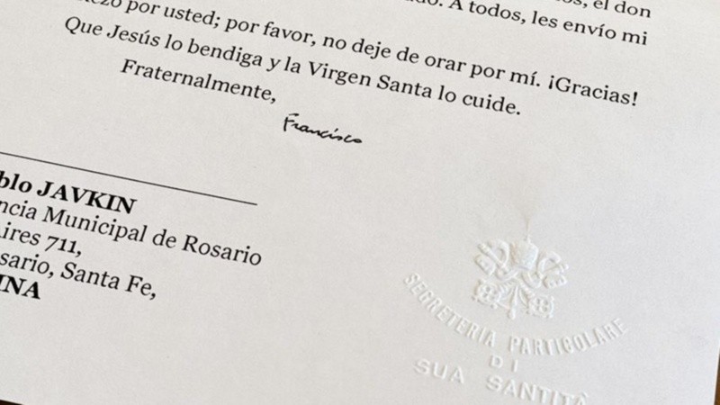La carta lleva la firma de Francisco.