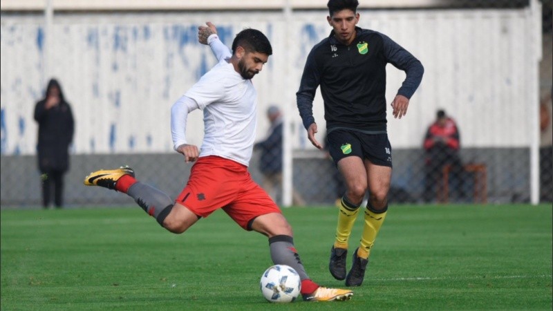 Banega, uno de los baluartes de la Lepra al que el técnico Méndez ve 