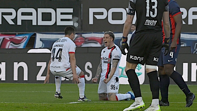 La Lepra celebraba con Ramírez en Boedo.