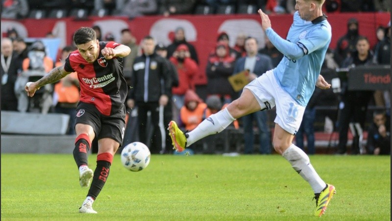 El uruguayo Fernández Cedrés fue el mejor de Newell's ante Belgrano.