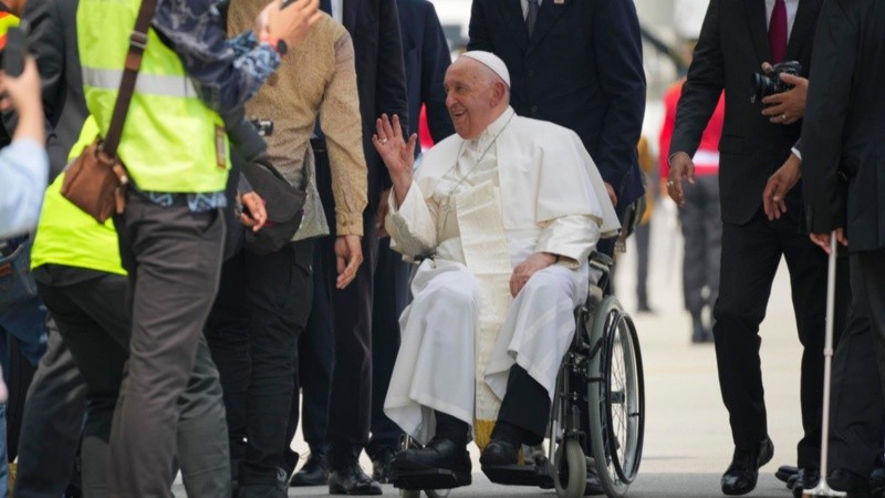 El Papa Francisco salió el viernes de Indonesia y  ya inició su agenda oficial en Papúa Nueva Guinea.