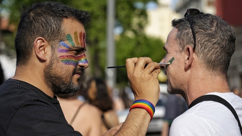 Una nueva Marcha del Orgullo se despliega este sábado en Rosario.