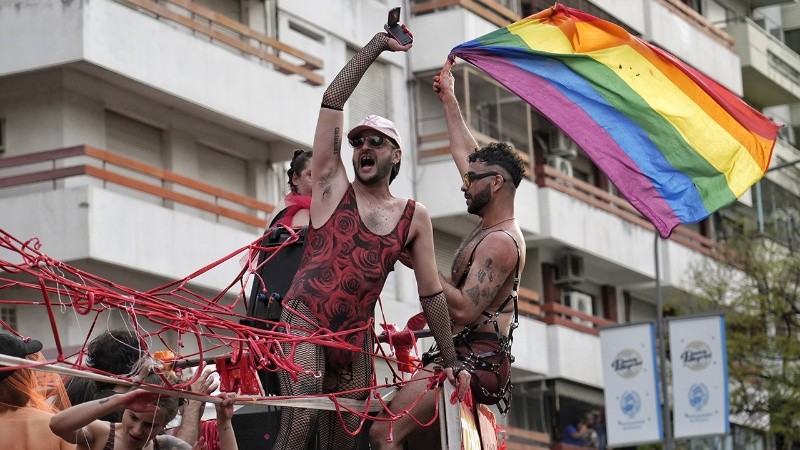 Una nueva Marcha del Orgullo se despliega este sábado en Rosario.