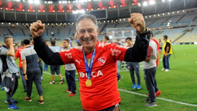 Holan fue campeón de la Sudamericana en 2017.