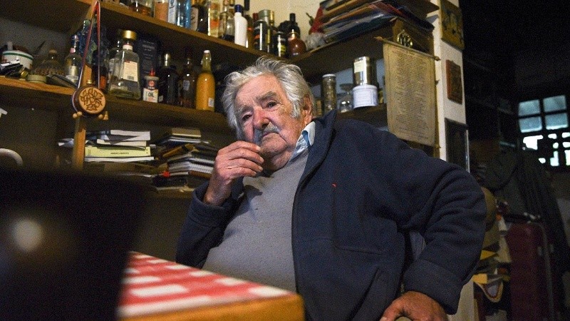 Pepe Mujica cuestionó a Cristina Kirchner por no cederle el liderazgo a las 