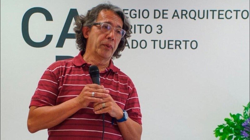 El presidente del Colegio de Arquitectura y Urbanismo de Santa Fe, Rubén Palumbo.