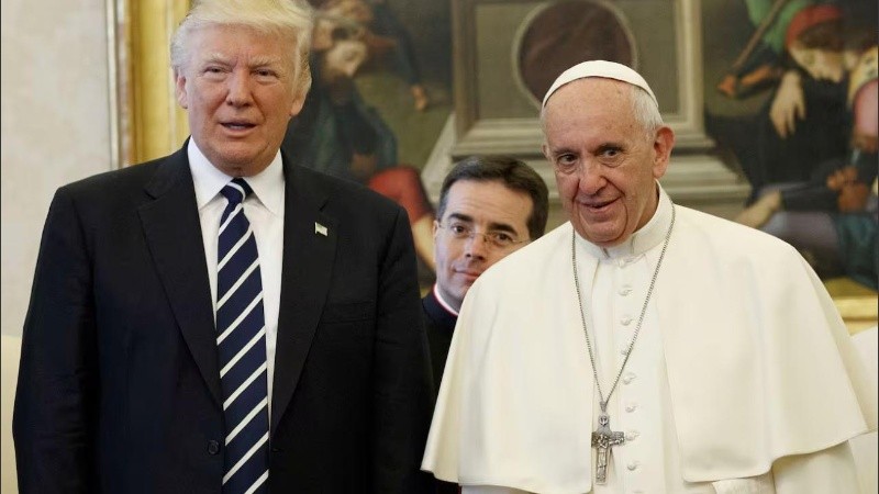 Francisco envió sus saludos y aseguró sus oraciones para que conceda al nuevo presidente 