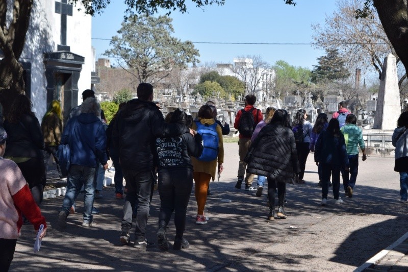 visita cementerio La Piedad